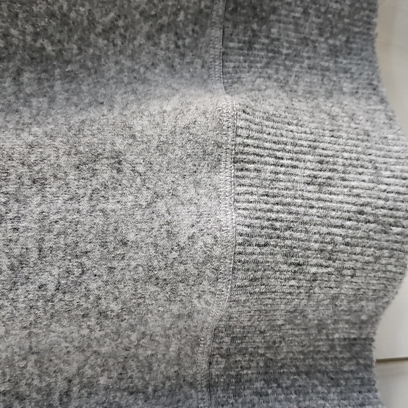 NWT Sweet Romeo Colorblock Crew Neck Pullover Sweater Large - Picture 13 of 15